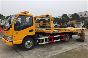 九台哪里有拖车服务