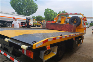 九台附近拖车电话号码服务